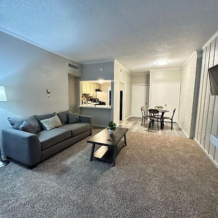 Relaxing Apartment In Bay Area Stay Near Houston Attractions Exterior photo